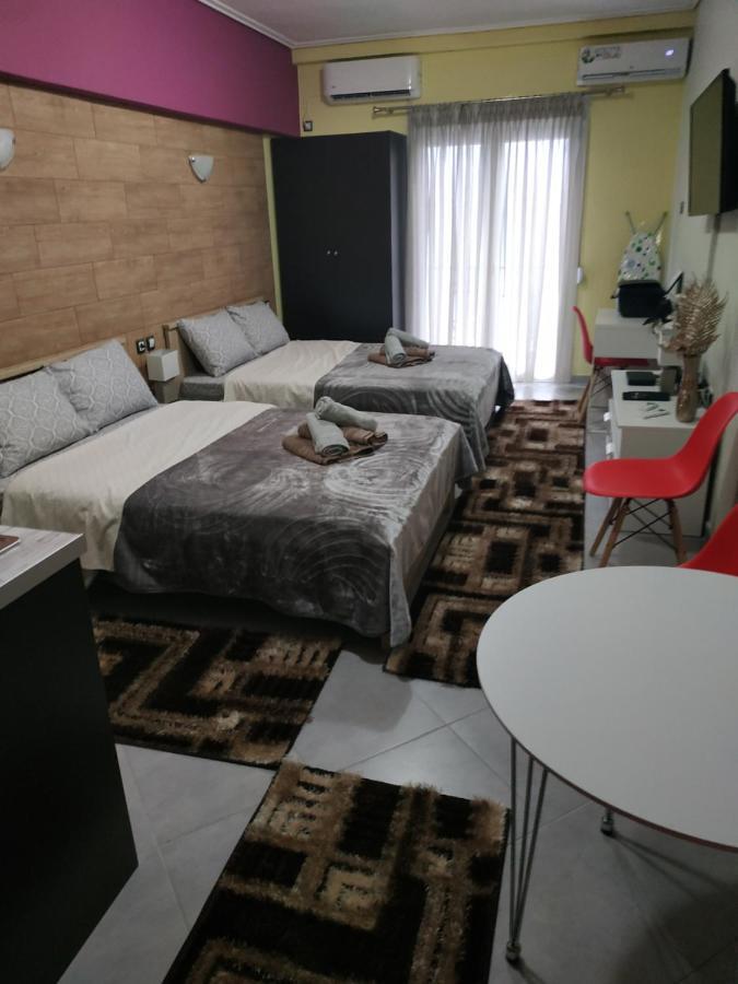 G M 1 Rooms Kentro In The Heart Of The City Лариса Экстерьер фото